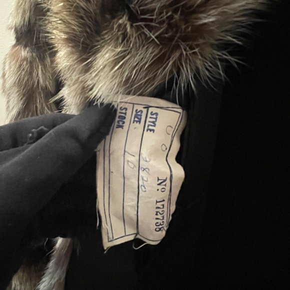 Racoon fur coat. Size 10. - Picture 7 of 8